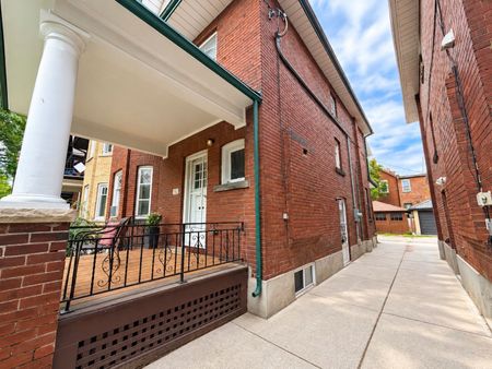 For Lease - 152 Medland Street Unit# Lower, Toronto, Ontario - Photo 4
