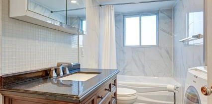 Spacieux bas de duplex à louer, propre, lumineux, semi-MEUBLÉ, 3 lits, 5 1/2, disponible immédiatement, au goût du jour, proche de tout enquête crédit - Photo 2