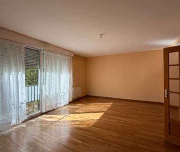 Location Appartement 2 pièces 72m² - Photo 3