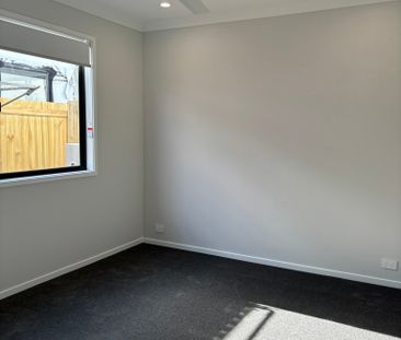 2/15 Birt Street, Morayfield QLD 4506 - Townhouse For Rent | Domain - Photo 1