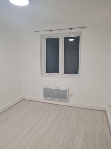 1 Bed Flat, Chatsworth Road, E5 - Photo 3