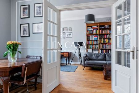 Apartament w kamienicy - serce Śródmieścia - Фото 2
