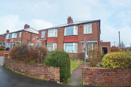 3 bedroom semi-detached house to rent - Photo 4
