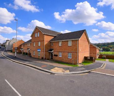 2 bedroom ground floor flat to rent - Photo 6