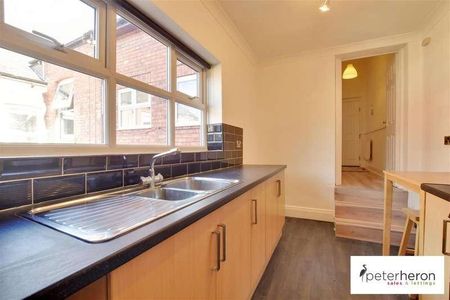 The Craiglands, Tunstall, Sunderland, SR2 - Photo 2