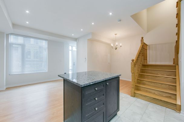 For Lease - 23 Applewood Lane Unit# 79, Toronto, Ontario - Photo 1