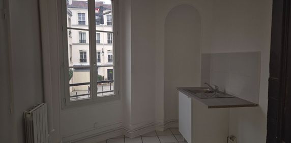 Appartement Paris 1 pièce(s) 19.63 m2 - Photo 2