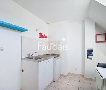 Location Appartement 1 pièce 17m² ST LO 50000 - Photo 1