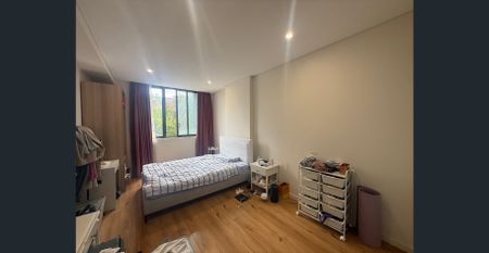 Modern apartment with super easy location! - Photo 2