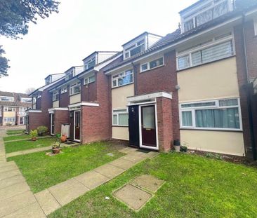 2 bedroom maisonette to rent - Photo 2