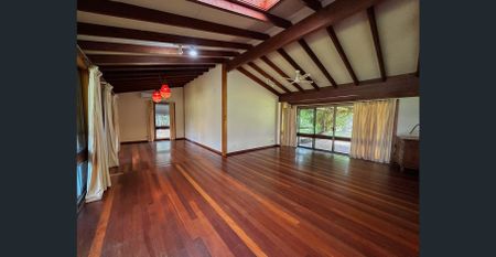 LIVE THE COUNTRY LIFESTYLE - Photo 2