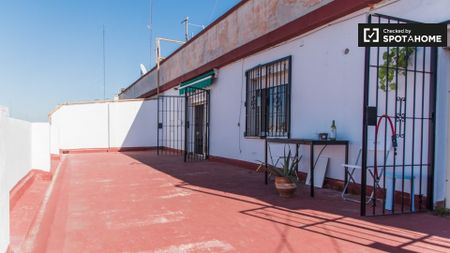 valencia, Valencian Community 46023 - Photo 5