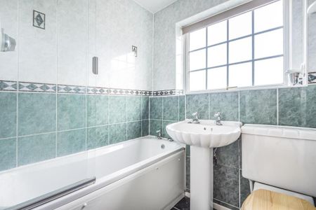 2 bedroom terraced house to rent - Photo 3