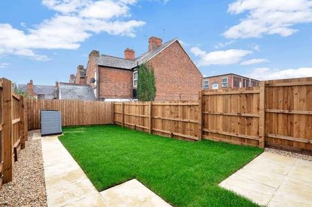 Charles Dyer Close, Melton Mowbray, LE13 - Photo 3