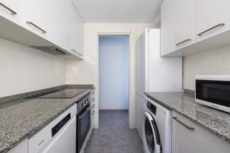 Piso de alquiler en Carrer de Cofrentes, Barrio de Benimaclet - Photo 3