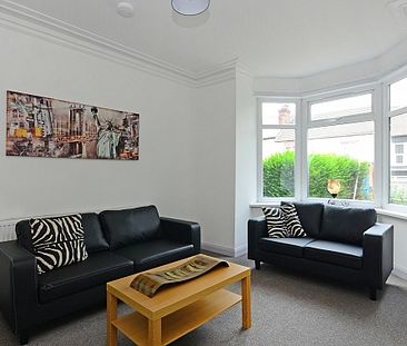 Fantastic Newly Renovated Four Bed Student Property - Photo 5