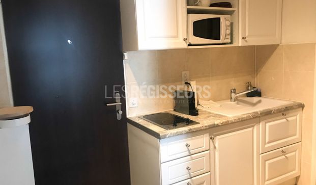 Un charmant studio aux Eaux-Vives - Photo 1