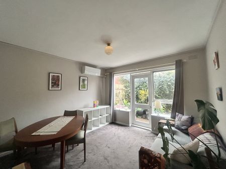 4 / 184 Neerim Road, CARNEGIE - Photo 2