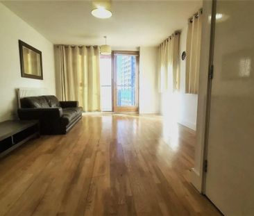 Mastmaker Road, London - Photo 1