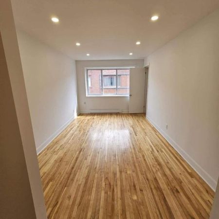 2 CH - 1 SDB - Montréal - $1,250 /mo - Photo 4