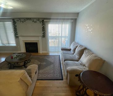 For Lease - 16 Freedom Oaks Trail, Brampton, Ontario - Photo 2