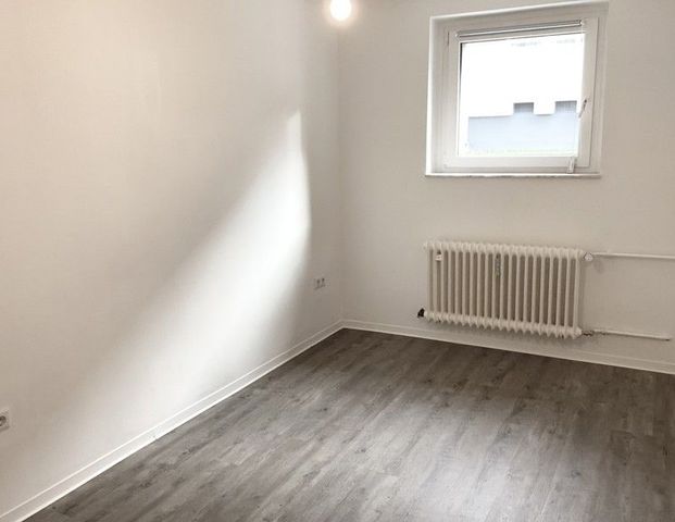 Wohn(t)raum - Individuelle 2-Zimmer-Wohnung mit Tagslichtbad - Photo 1