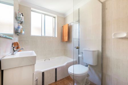 1/27 Harnett Avenue, Marrickville NSW 2204 - Apartment For Rent | Domain - Photo 3