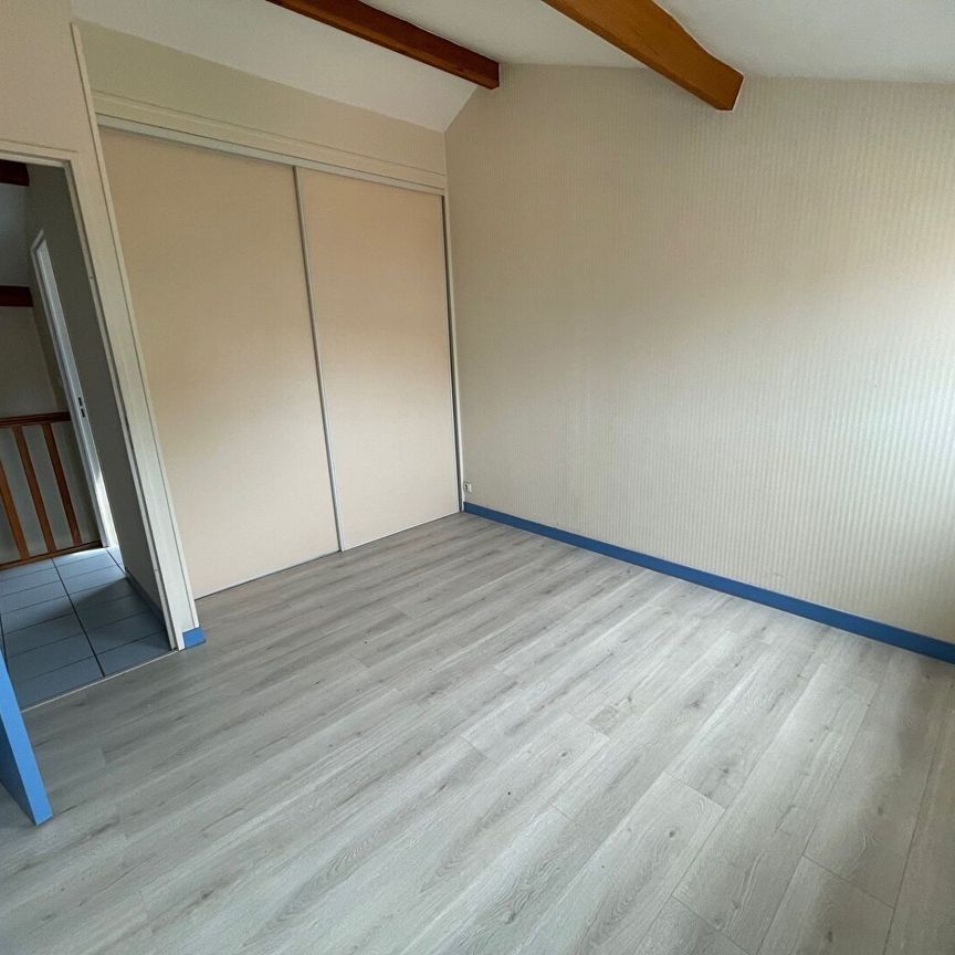 Location Appartement 3 pièces 56m² LA ROCHELLE 17000 - Photo 1