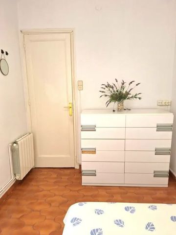 Travessera de les Corts, Barcelona, Catalonia 08014 - Photo 3