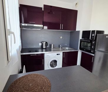 Location Appartement 2 pièces 40m² ORLEANS 45000 - Photo 6
