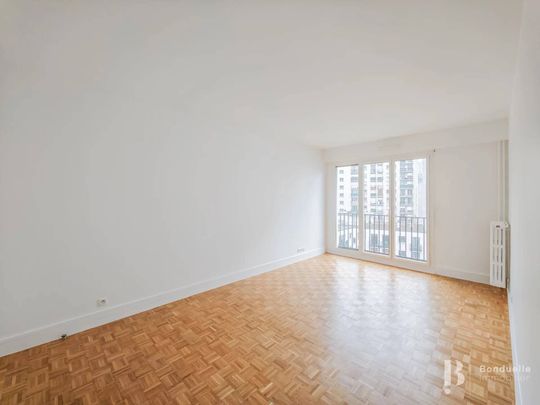 Rental Apartment Paris 15th Grenelle - Photo 1