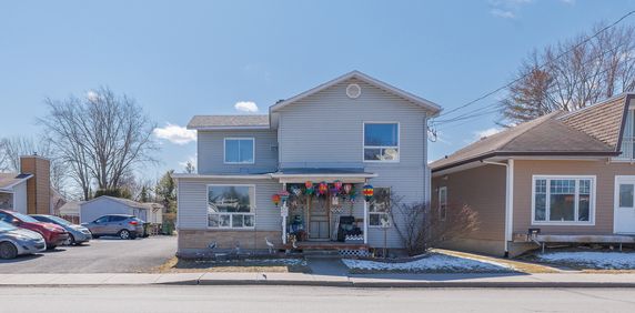 Appartement 4 1/2 à Louer - Photo 2