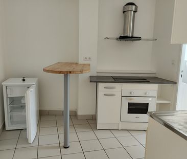 Location Appartement 2 pièces 39m² - Photo 5