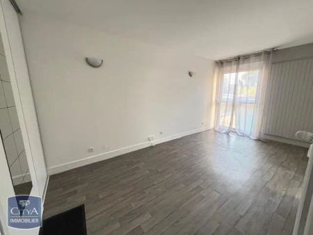 Appartement à louer 1 pièce 29.83m² - Photo 2