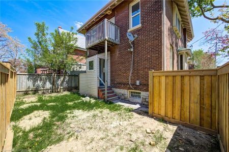 For Lease - 200 Park Avenue Unit# UPPER, Brantford, Ontario - Photo 4