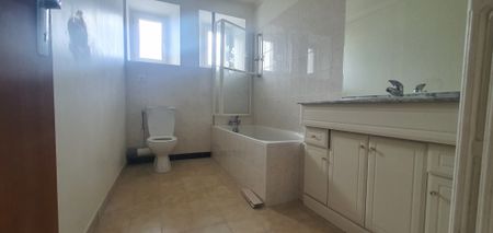 Location Appartement 2 pièces 36m² ST CHELY D APCHER 48200 - Photo 2