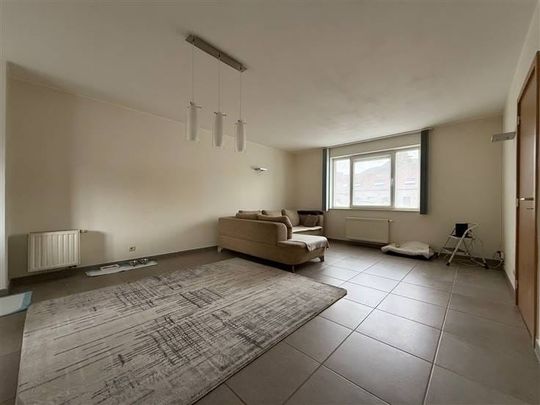 Appartement te huur - Foto 1
