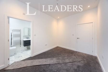 2 bedroom apartment to rent West Street, Dunstable, LU6 - Photo 4