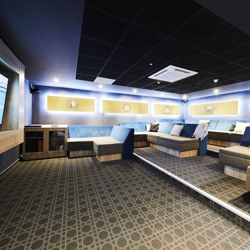 2-Bed Apartment - Photo 1