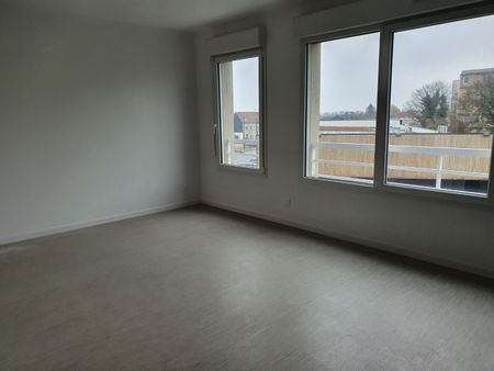 Location Appartement 1 pièce 33m² AULNOY LEZ VALENCIENNES 59300 - Photo 2