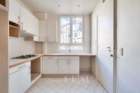 Location appartement, Paris 17ème (75017), 6 pièces, 175 m², ref 652993 - Photo 4