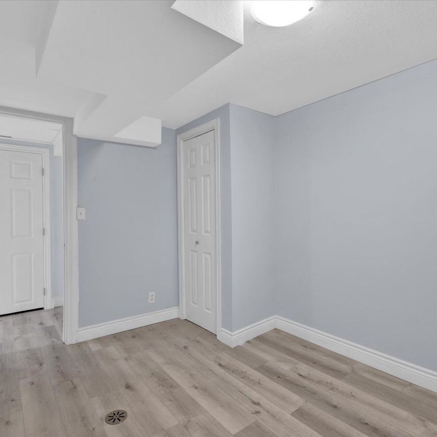 For Lease - 9 Gafney Court Unit# Basement, Hamilton, Ontario - Photo 1