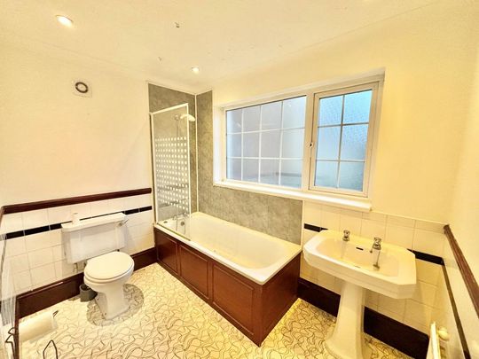 4 bedroom house to rent - Photo 1