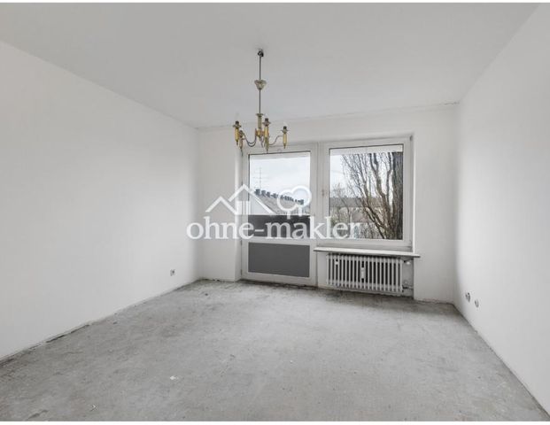 Komplett möblierte und sanierte 1-Zimmer Wohnung im 4. OG mit Aufzug in München-Moosach - Foto 1