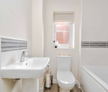 Hallum Way, Hednesford, Cannock - Photo 5