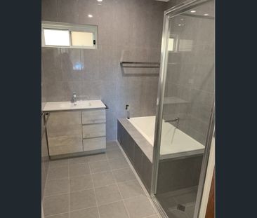 3 Bedroom home with ocean views - Photo 4