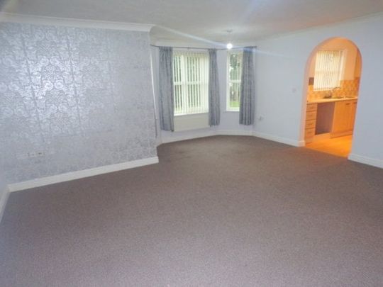 Ladybower Close, Upton - Photo 1