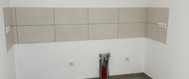 Erstbezug nach Sanierung: Ansprechende 4-Zimmer-EG-Wohnung - Foto 1