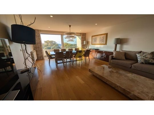 4 room luxury Apartment for rent in Matosinhos-Sul (Matosinhos), Matosinhos, Distrito do Porto - Photo 1