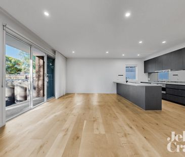 1/2 Donald Avenue, Essendon - Photo 5